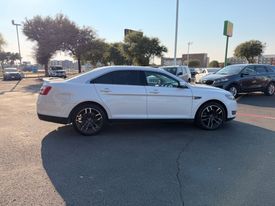2019 Ford Taurus