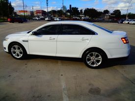 2016 Ford Taurus