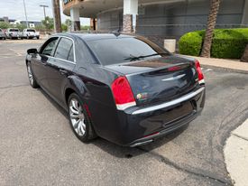 2018 Chrysler 300