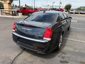 2018 Chrysler 300