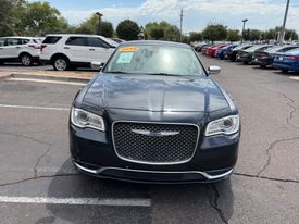 2018 Chrysler 300
