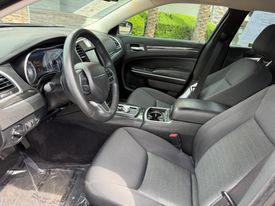 2018 Chrysler 300