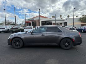 2018 Chrysler 300