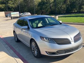 2015 Lincoln MKS