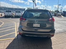 2020 Nissan Rogue