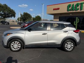 2020 Nissan Kicks