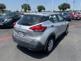 2020 Nissan Kicks