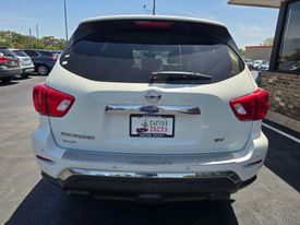 2017 Nissan Pathfinder