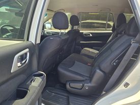 2017 Nissan Pathfinder