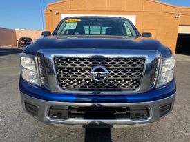 2017 Nissan Titan