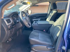 2017 Nissan Titan