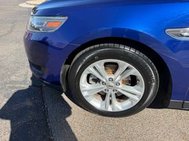 2015 Ford Taurus