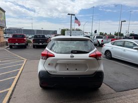 2020 Nissan Kicks