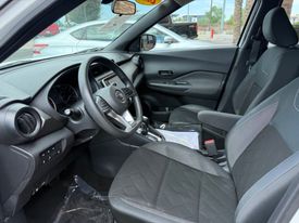 2020 Nissan Kicks