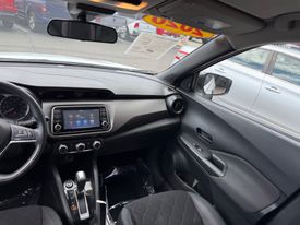 2020 Nissan Kicks