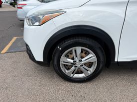 2020 Nissan Kicks