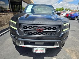 2023 Nissan Frontier