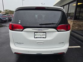 2018 Chrysler Pacifica