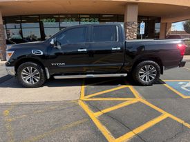 2017 Nissan Titan