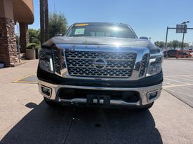 2017 Nissan Titan