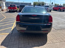2019 Chrysler 300
