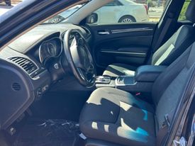 2019 Chrysler 300