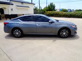 2020 Nissan Altima