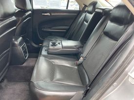 2018 Chrysler 300