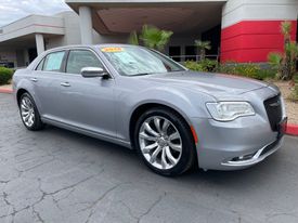 2018 Chrysler 300