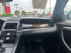 2014 Ford Taurus