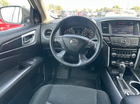 2020 Nissan Pathfinder