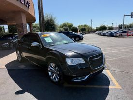 2018 Chrysler 300