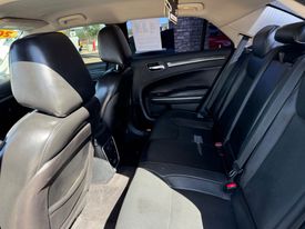 2018 Chrysler 300