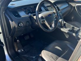 2016 Ford Taurus