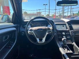 2016 Ford Taurus