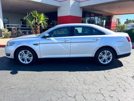 2016 Ford Taurus
