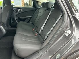 2016 Chrysler 200