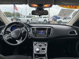 2016 Chrysler 200
