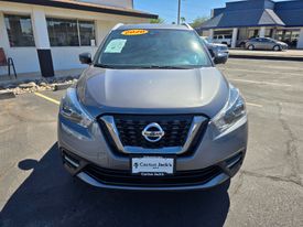 2020 Nissan Kicks