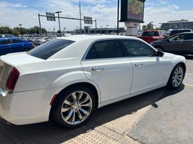2020 Chrysler 300