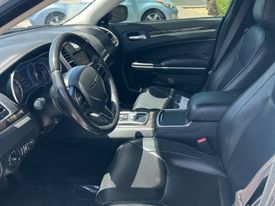 2020 Chrysler 300