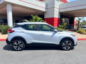2019 Nissan Kicks