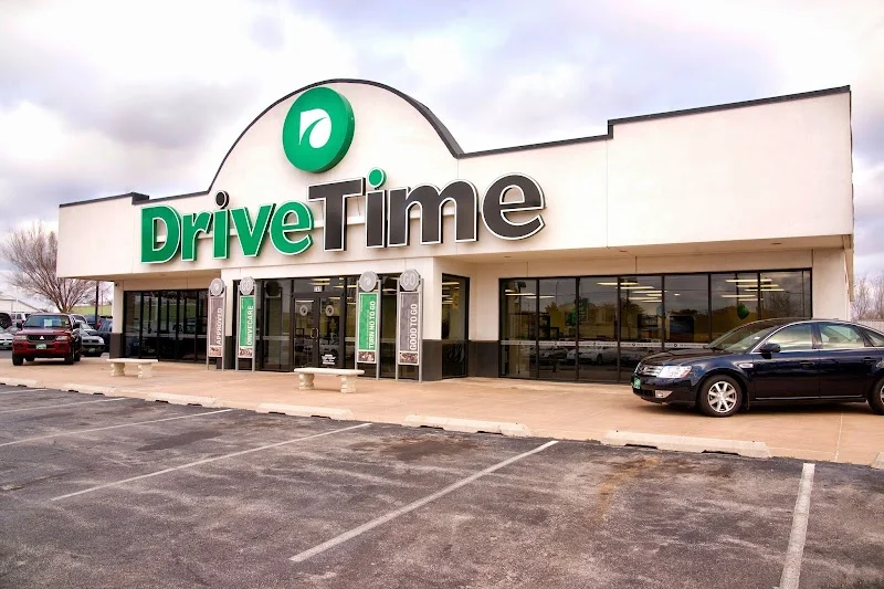 DriveTime Oklahoma City storefront