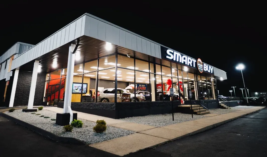 SmartBuy-building