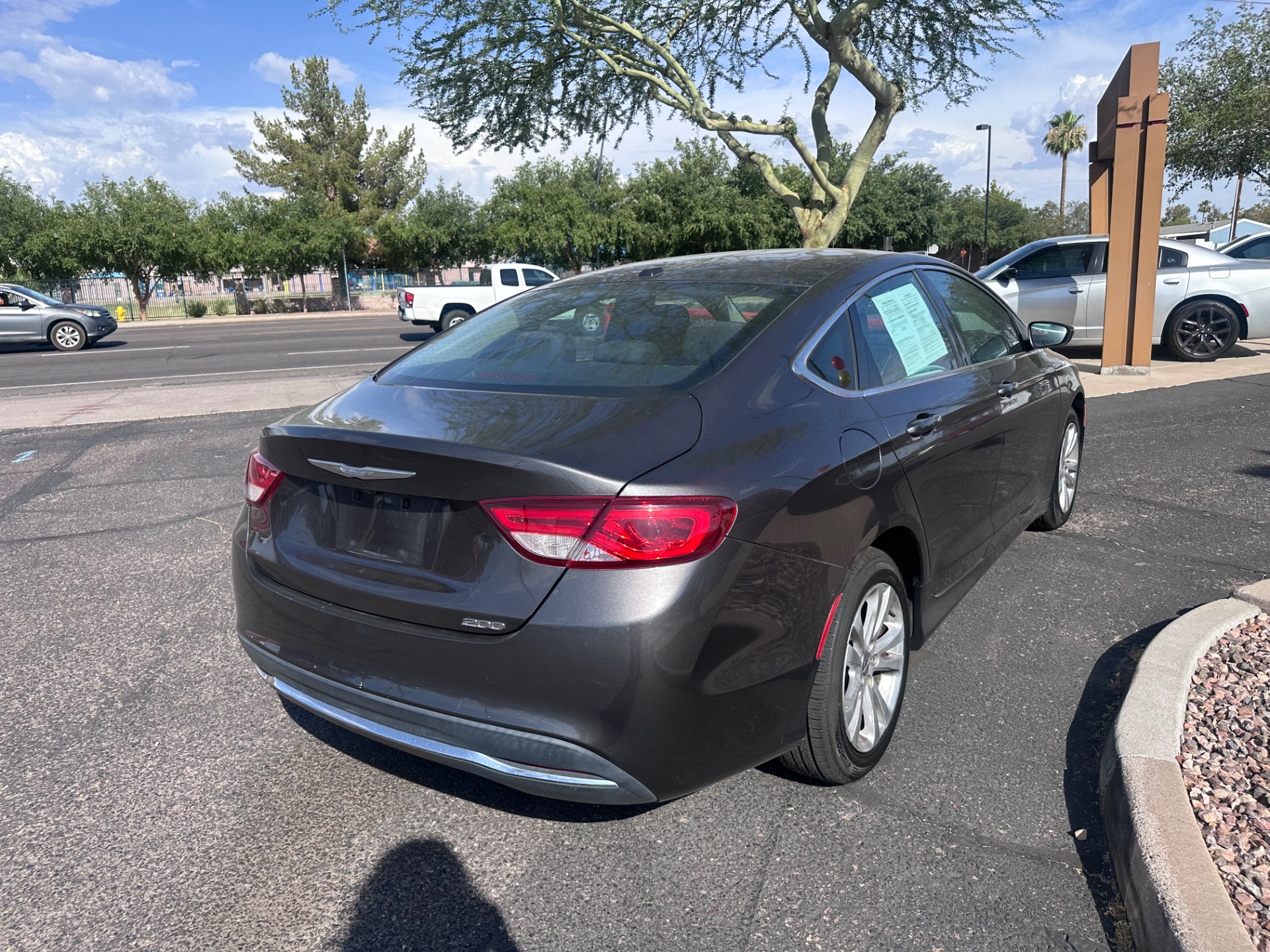 Image 6 of 2016 Chrysler 200 Limited