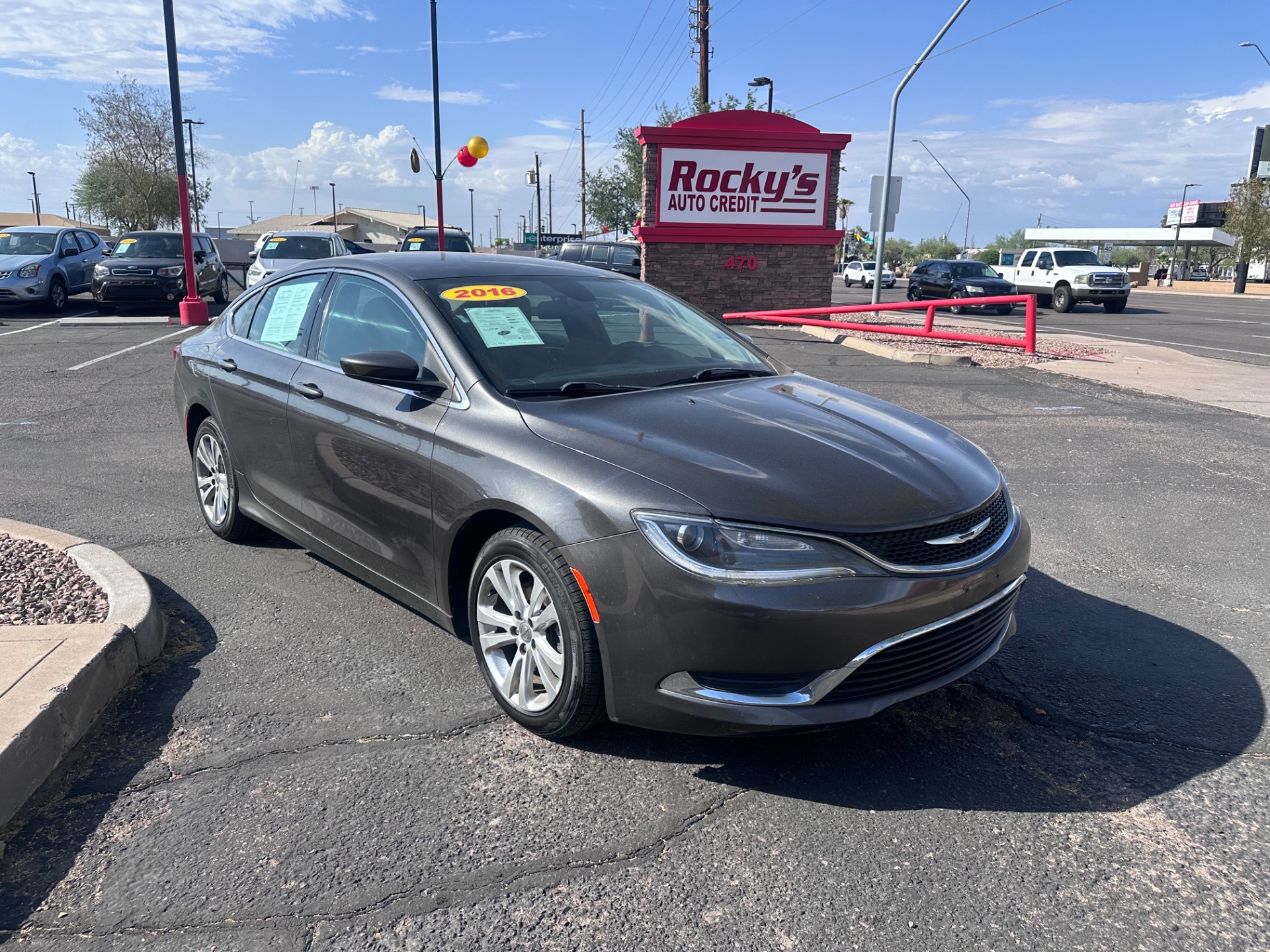 Image 8 of 2016 Chrysler 200 Limited
