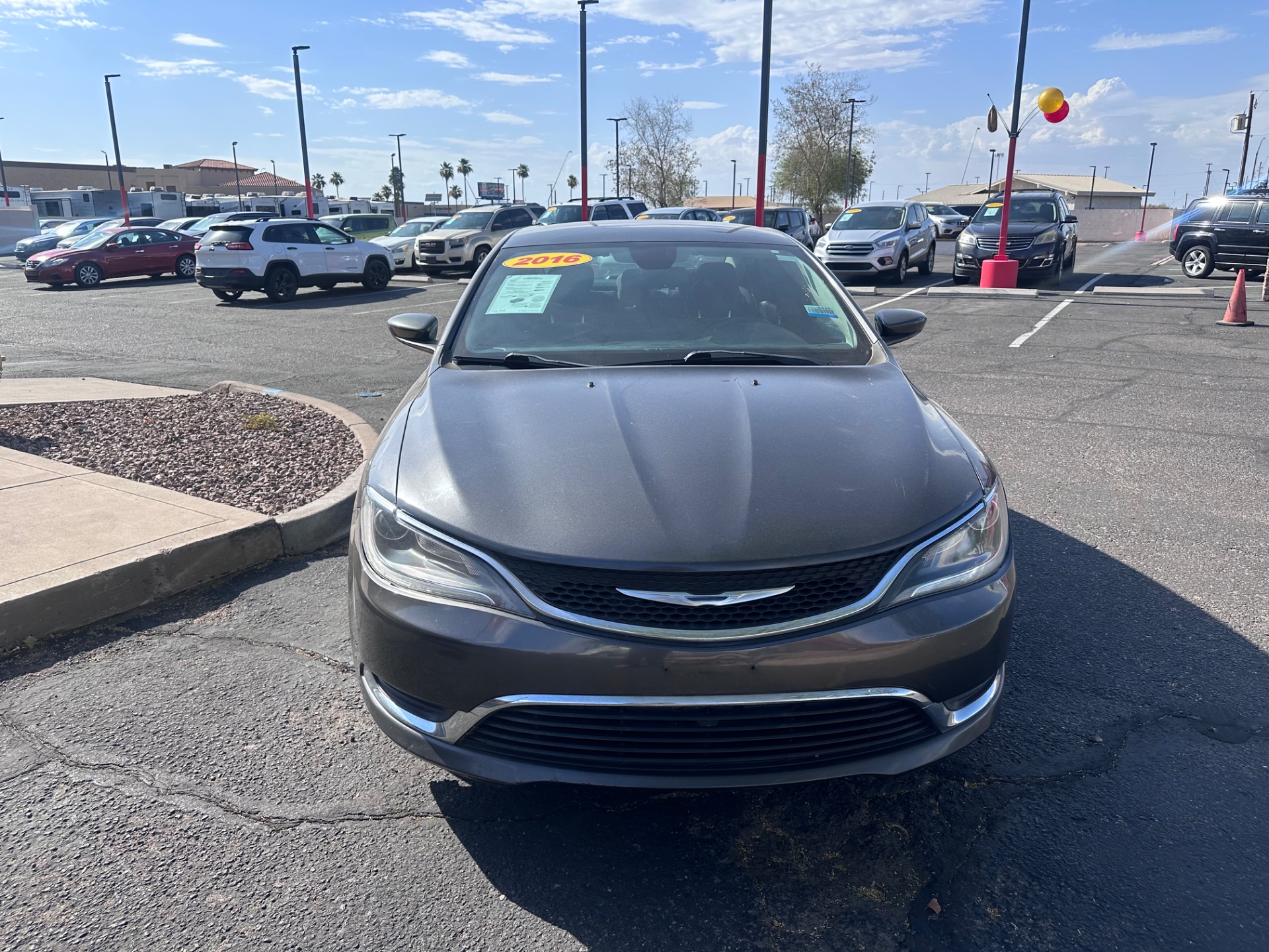 Image 9 of 2016 Chrysler 200 Limited