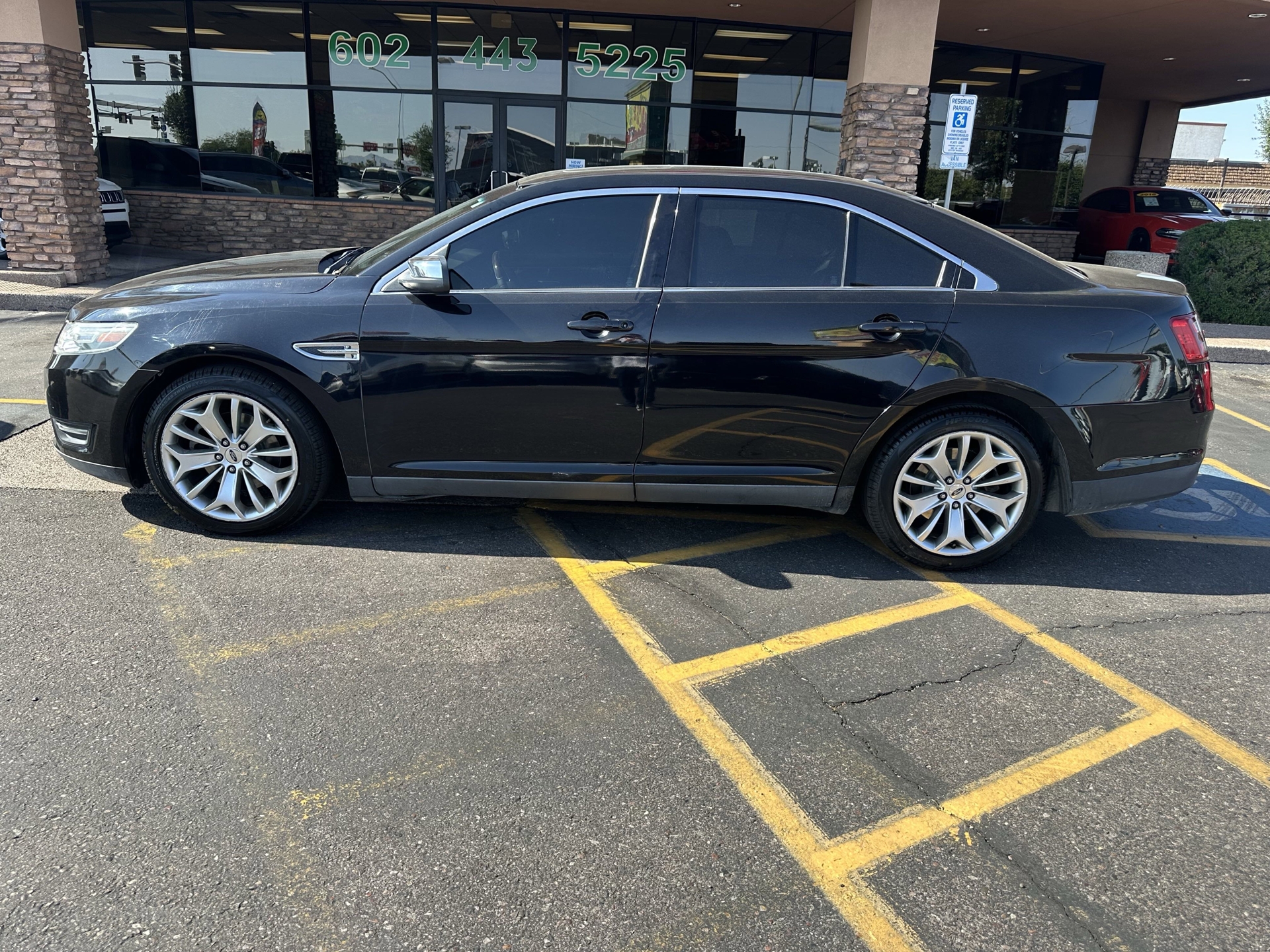 2017 Ford Taurus