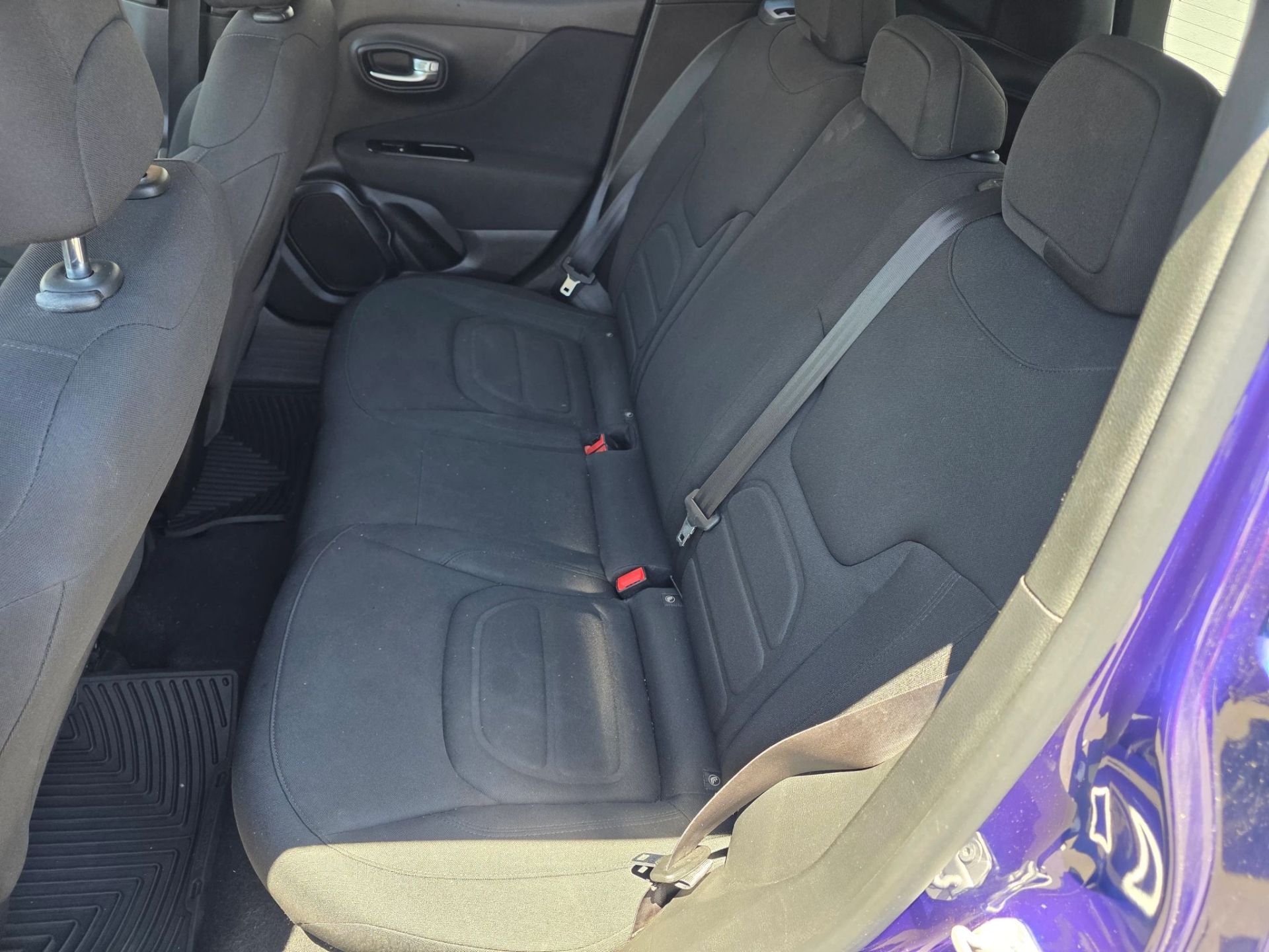 2020 Jeep Renegade Latitude - Photo 12