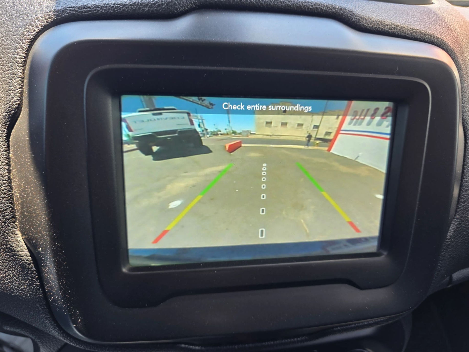 2020 Jeep Renegade Latitude - Photo 19